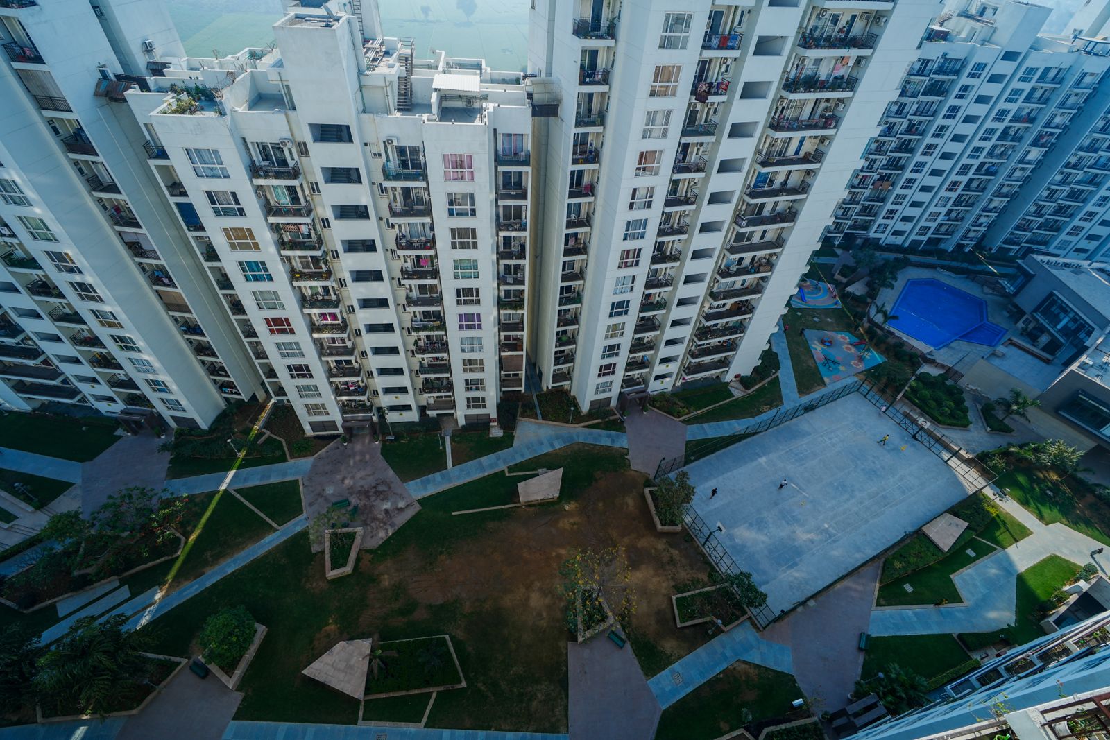 Umang winter hills sector 77
