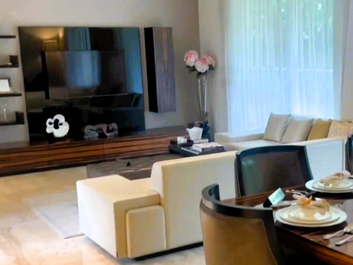 jmwwdfr_1692601310_440823670_optOrig