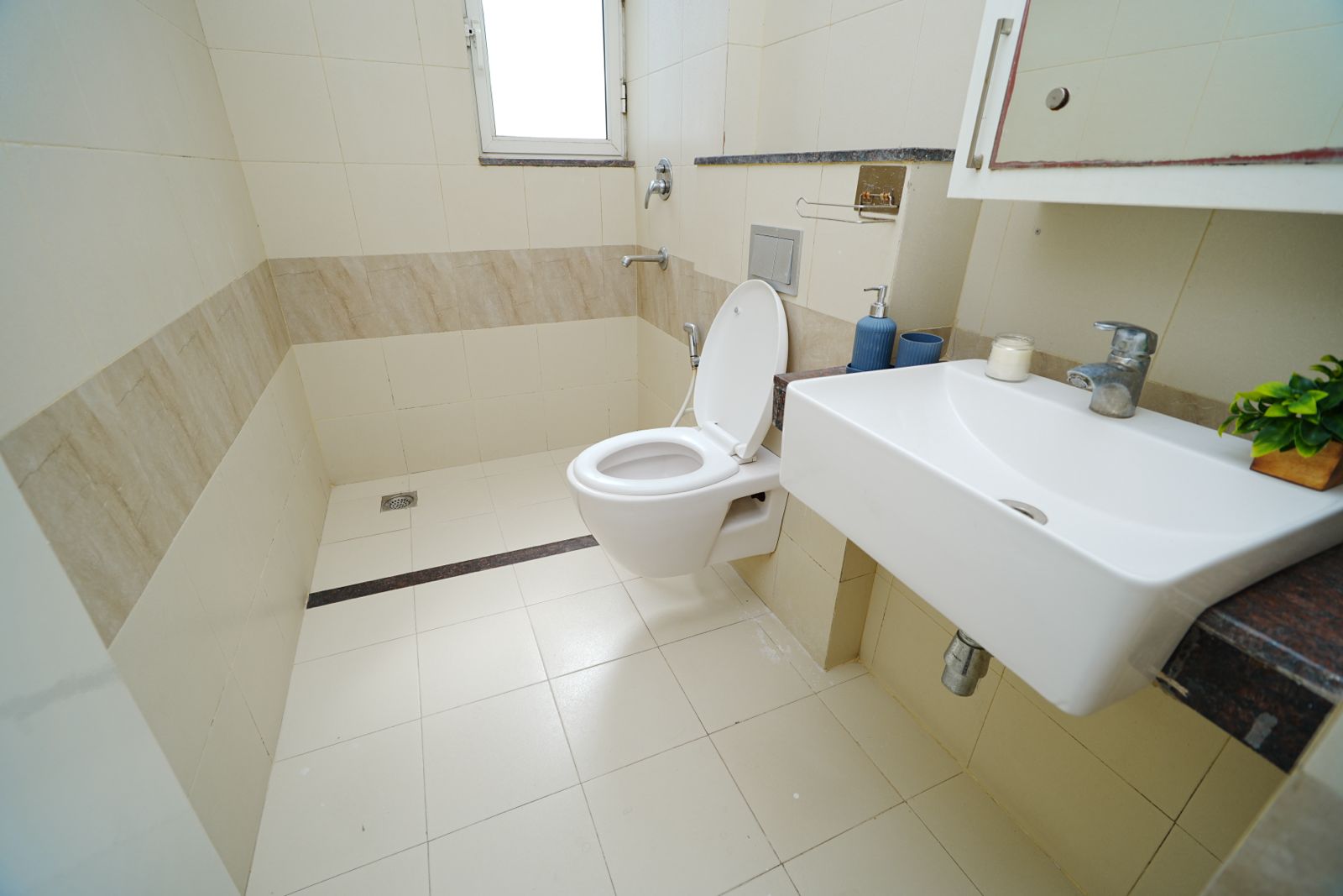 i7xy2jg7glzaaviiwsef